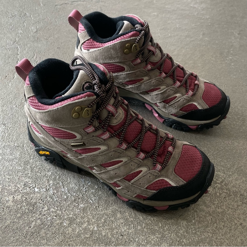 Merrell Women's Moab 2 Mid Waterproof Hiking Boots in Boulder Blush Pink